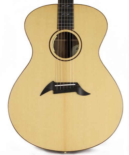 Breedlove Concerto Custom Shop